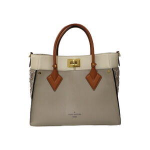 Louis Vuitton On My Side Grained Calfskin Leather Handbag Shoulder Greige strap